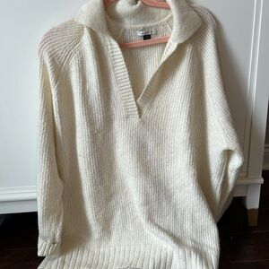 comfy adorable cream sweater